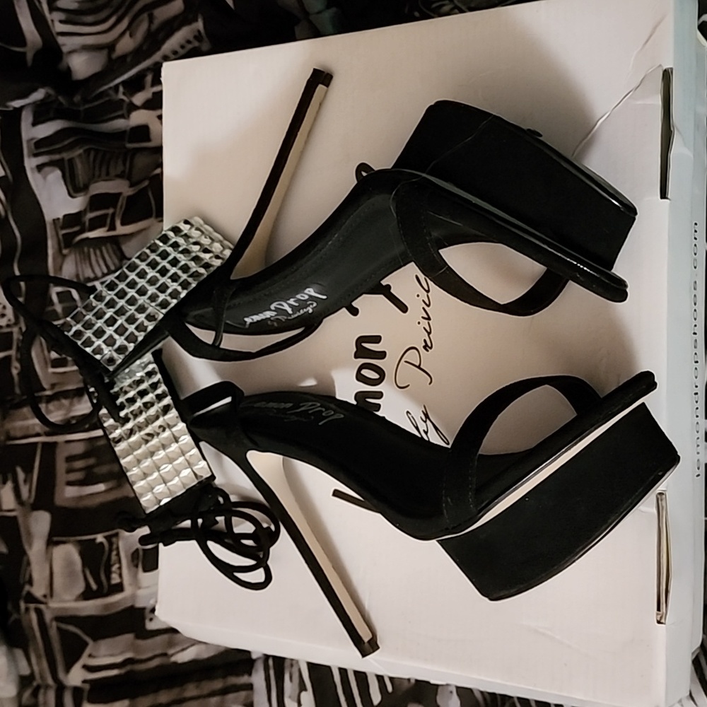 Lemon Drop By Privileged Women's Size 9 Shoe - image 4